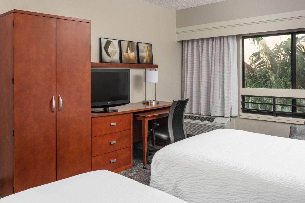Sonesta Select Miami Lakes Buitenkant foto